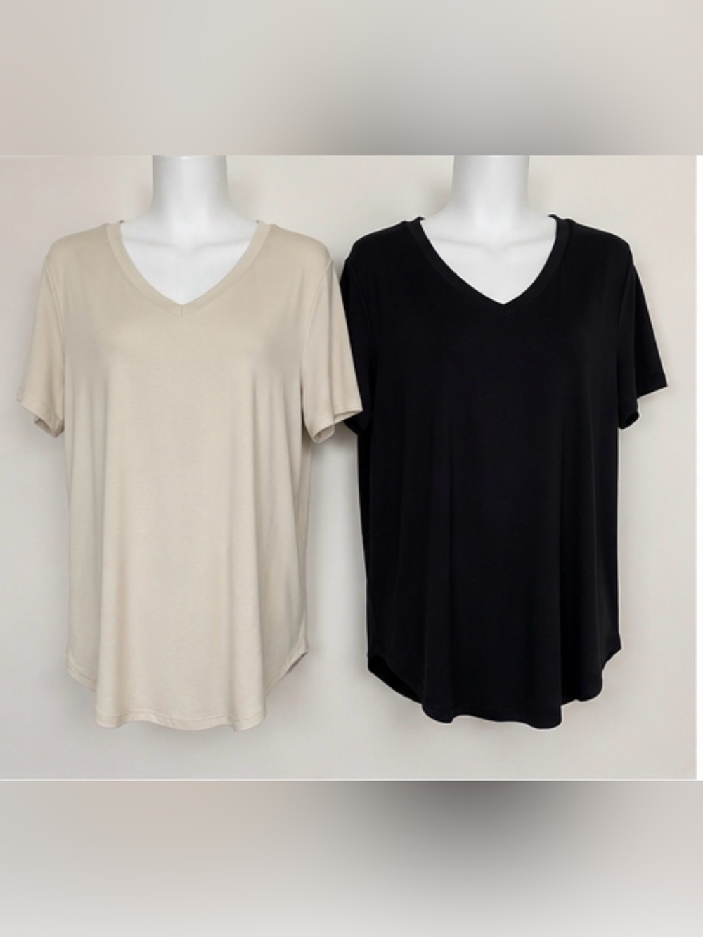 Like new! 2~ Time and Tru Crewneck Tunic Tees Black, Beige size small